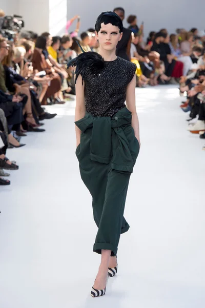 Look 43